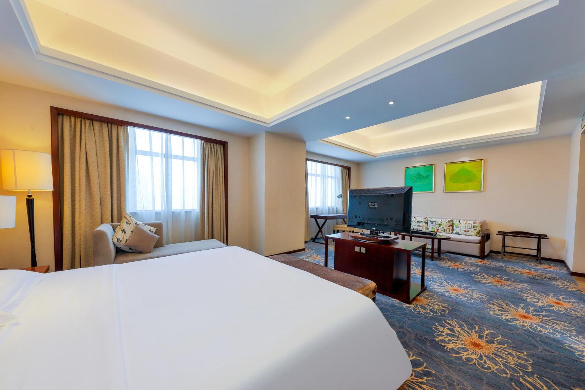 Zhengzhou Yuehai Hotel Exterior photo