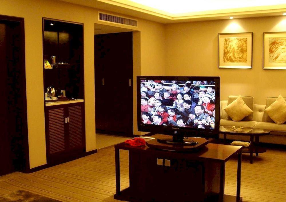 Zhengzhou Yuehai Hotel Exterior photo