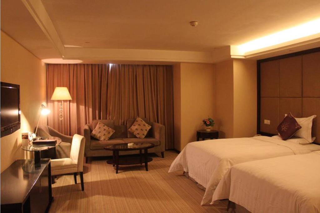 Zhengzhou Yuehai Hotel Exterior photo